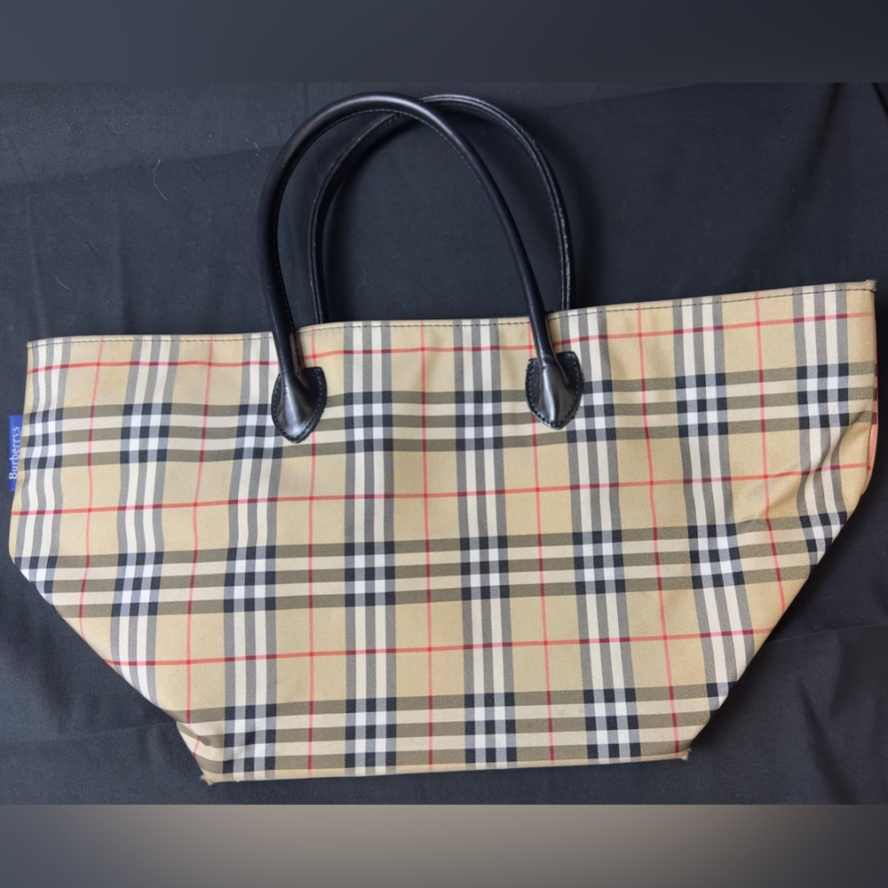 Burberry London Blue Label Nylon Tote jag Nova Check Vintage small corner wear🚨